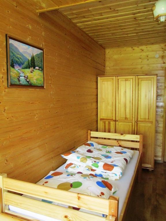 Noclegi Pod Malym Krolem Ustrzyki Dolne Exterior photo